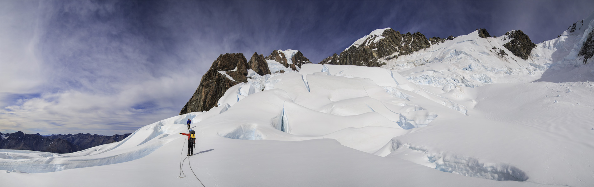     (Linda Glacier).<br>   .  Mount Cook  .   Clarke Saddle 2978.