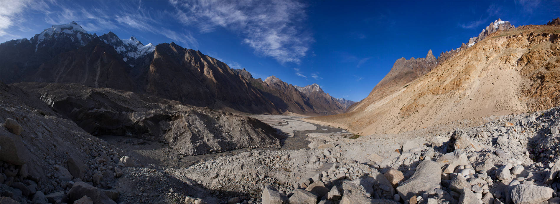        (Biaho Lungpa)     (Baltoro Glacier).