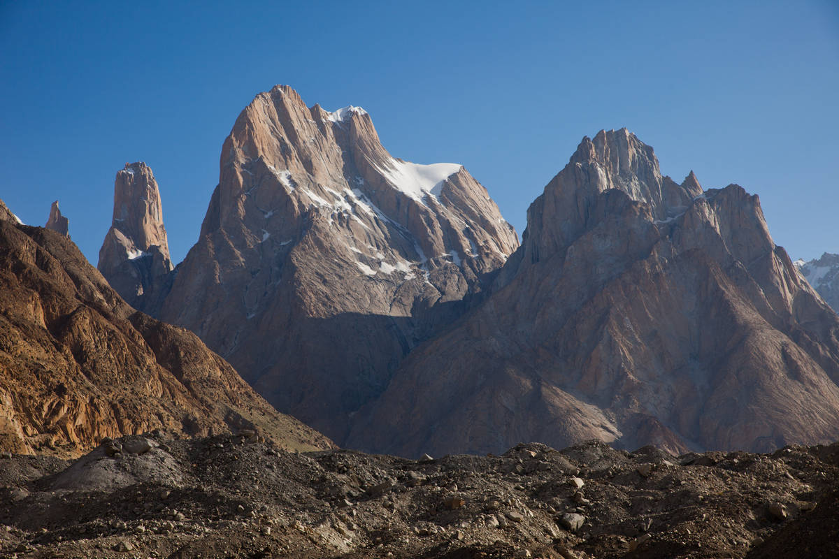       (Baltoro Glacier)   .<br>  Trango Monk, Nameless Tower, Great Trango  Trango Castle.