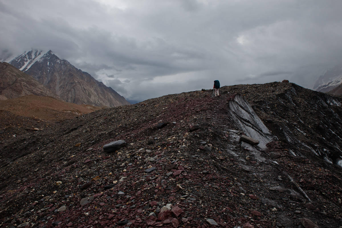     (Baltoro Glacier)    (Urdukas).