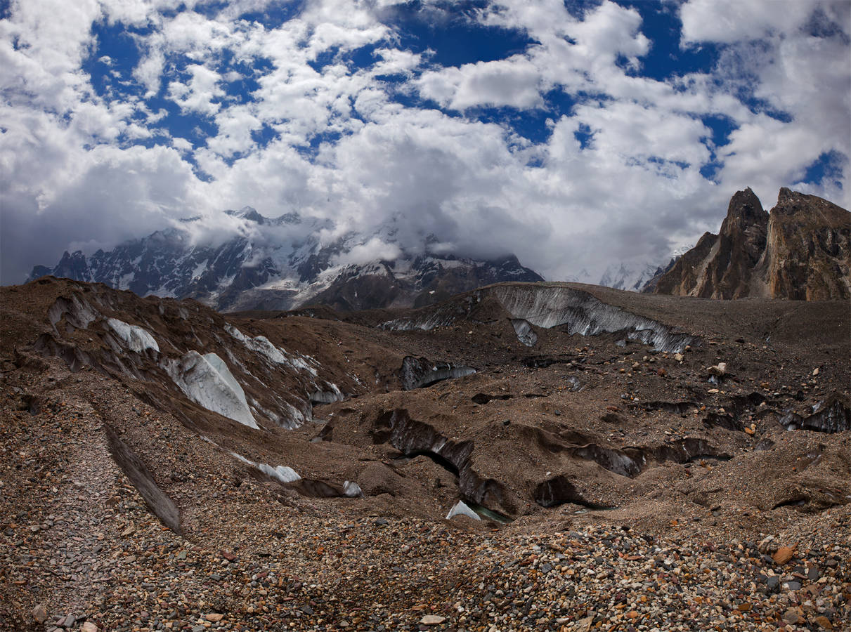       (Baltoro Glacier)    (Urdukas)   I (Goro I).<br>    Yermanendu.