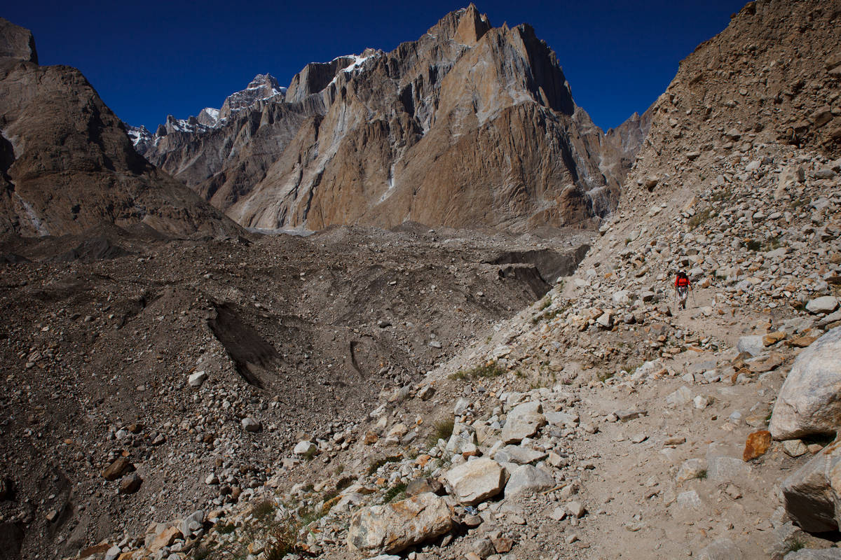     (Baltoro Glacier)      (Khoburtse).<br>    Cathedral.